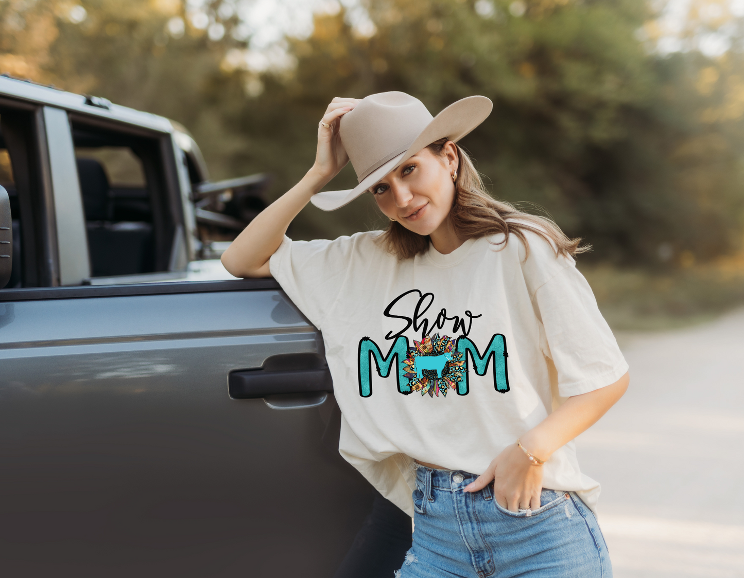 Show Mom Steer T Shirt